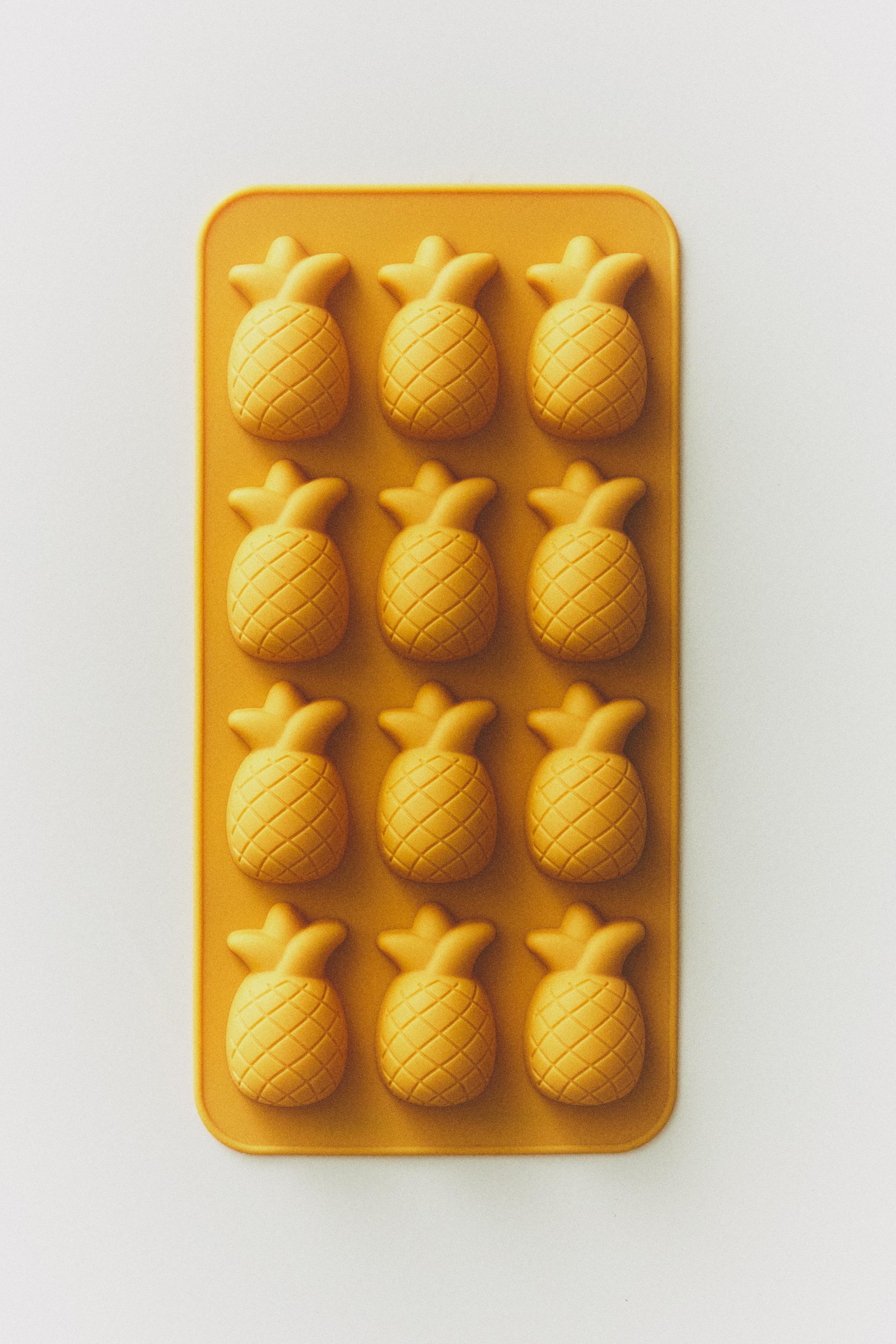 BAC À GLAÇONS SILICONE 12 POMMES DE PIN